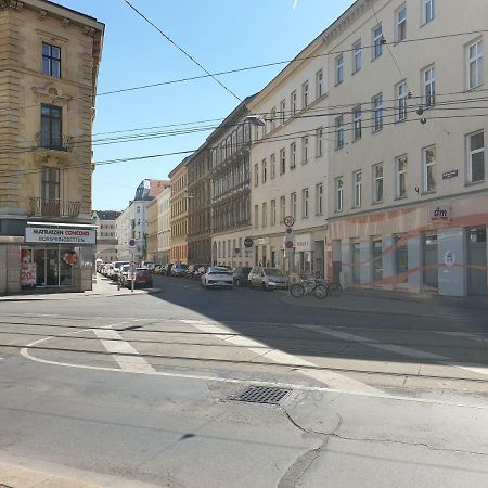 Sonniges Studio Heinzelmanngasse Apartment Виена Екстериор снимка