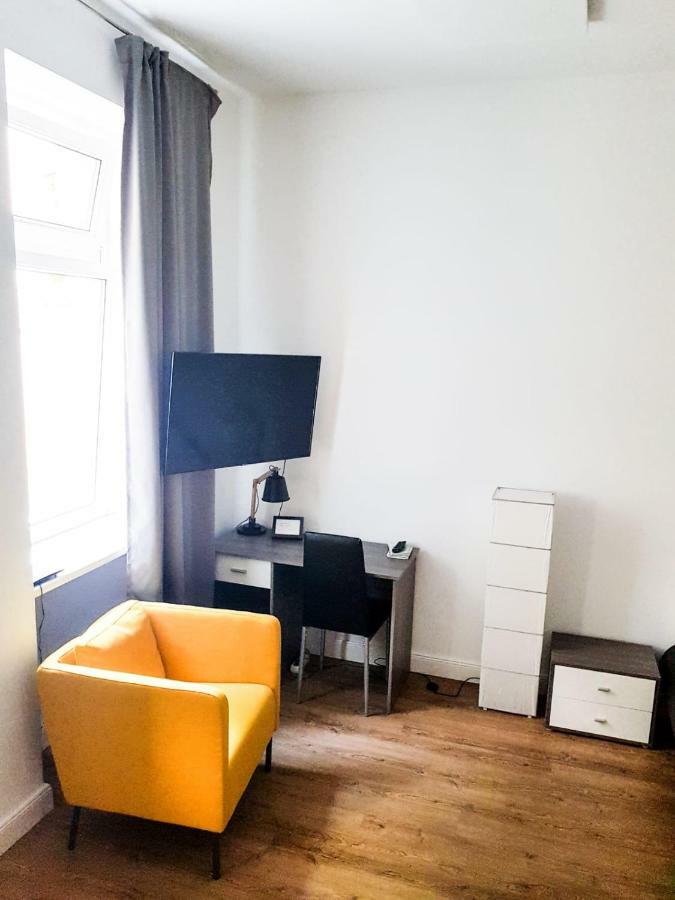 Sonniges Studio Heinzelmanngasse Apartment Виена Екстериор снимка